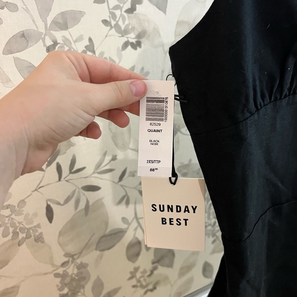 ✨ Sunday Best Quaint Linen Dress✨ - Picture 4 of 5